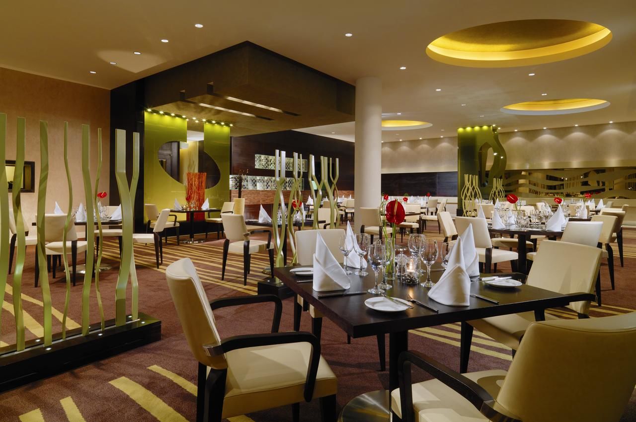 Отель Sheraton Athlone Hotel Атлон