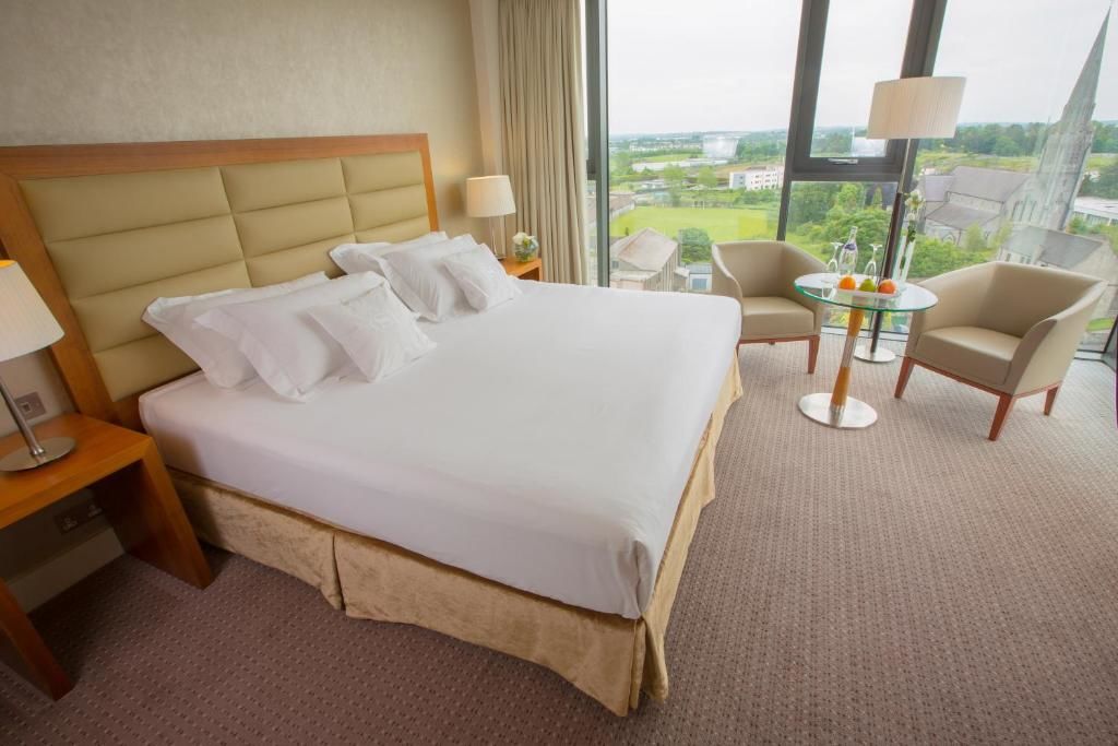 Отель Sheraton Athlone Hotel Атлон